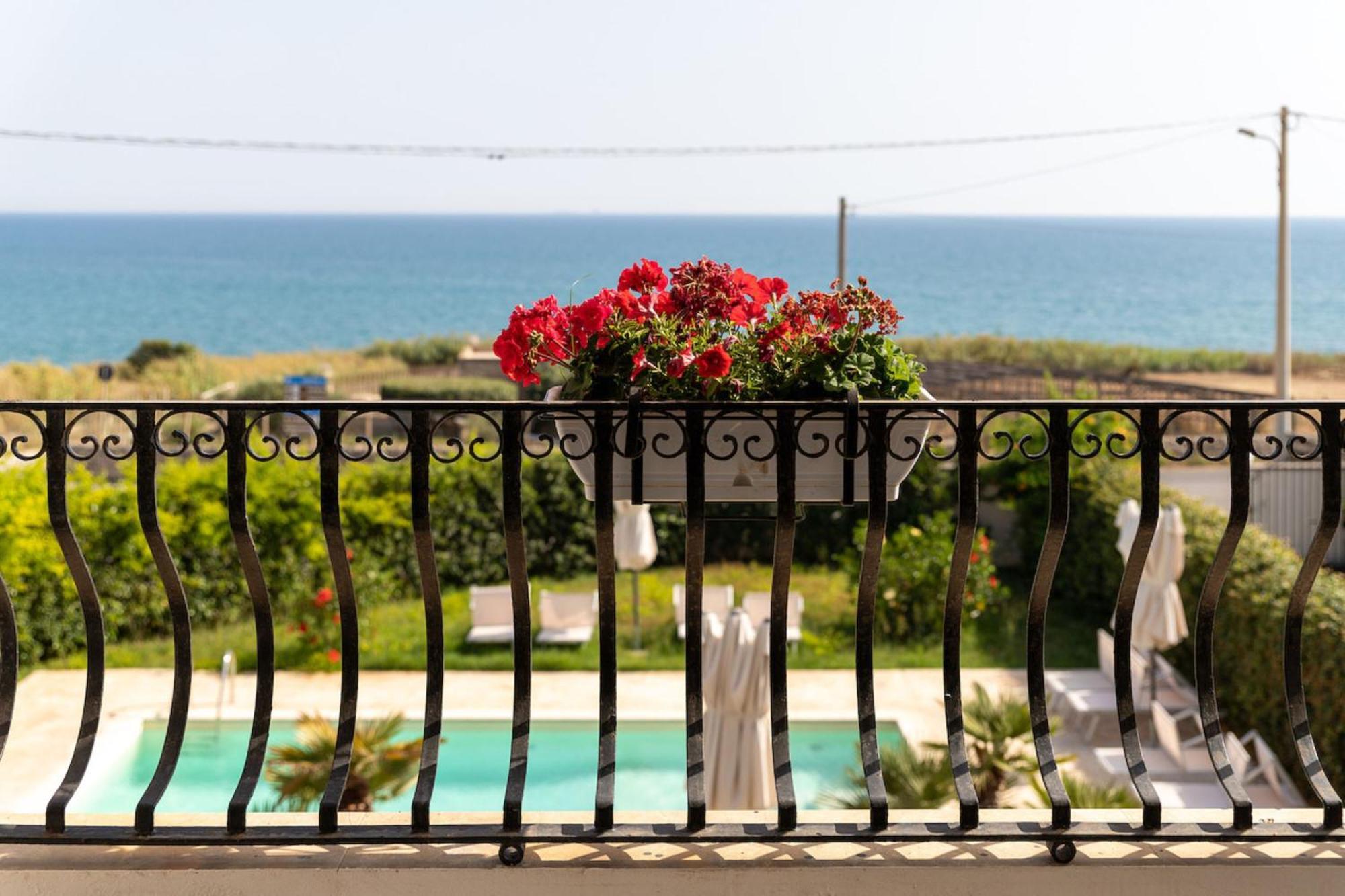 Villa Archi Sul Mare Cava dʼAliga Eksteriør billede