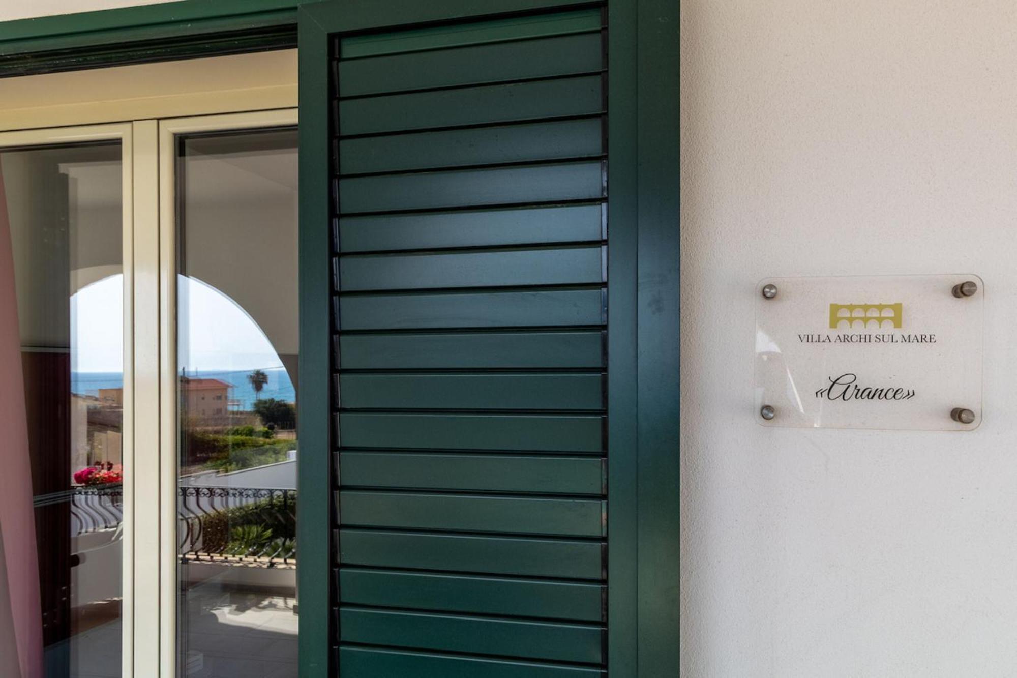 Villa Archi Sul Mare Cava dʼAliga Eksteriør billede