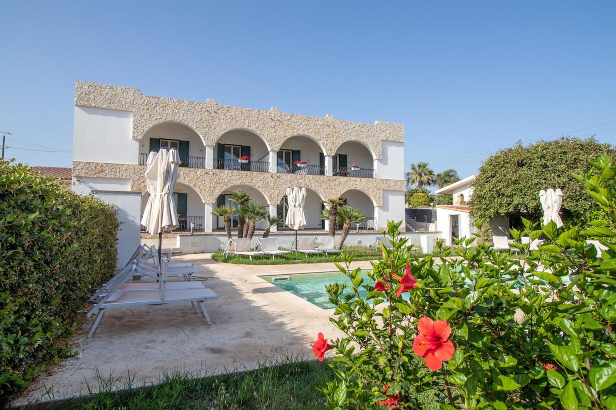 Villa Archi Sul Mare Cava dʼAliga Eksteriør billede